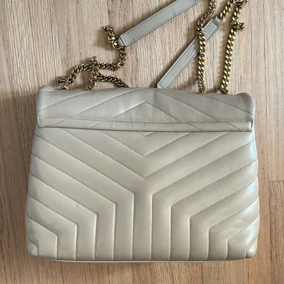 YSL LOU LOU MEDIUM BEIGE QUILTED LEATHER - Picture 3 of 9
